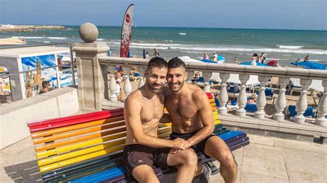 playas gay sitges|Playas Gay en Sitges